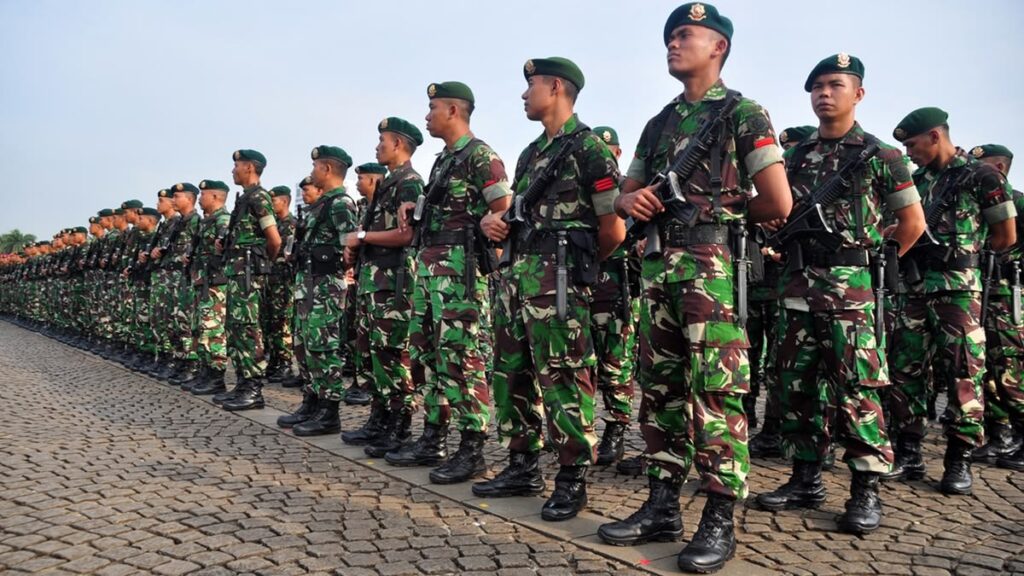 Gaji TNI