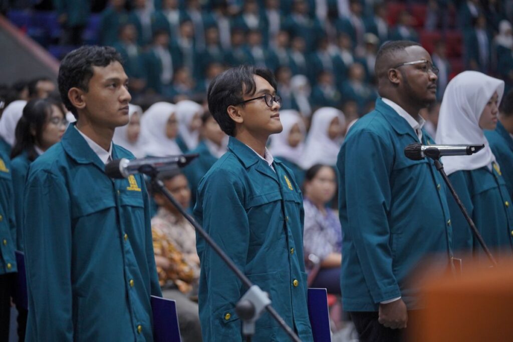 mahasiswa itb