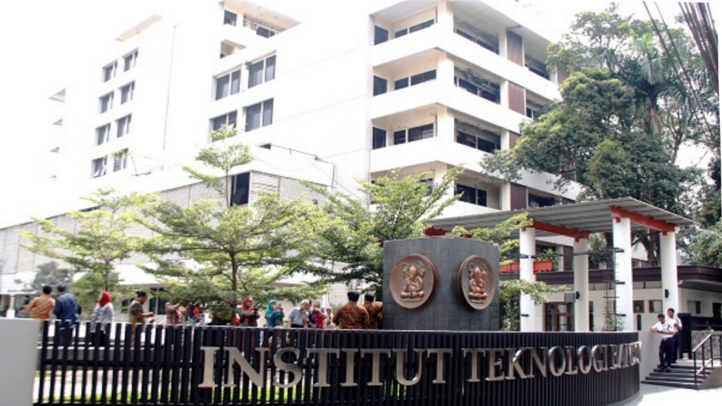 Pertimbangan Biaya dan Manajemen Finansial Calon Mahasiswa SSU ITB