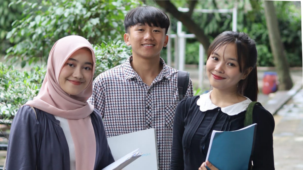 Dampak Biaya Kuliah Jalur Mandiri dan Strategi Menghadapinya