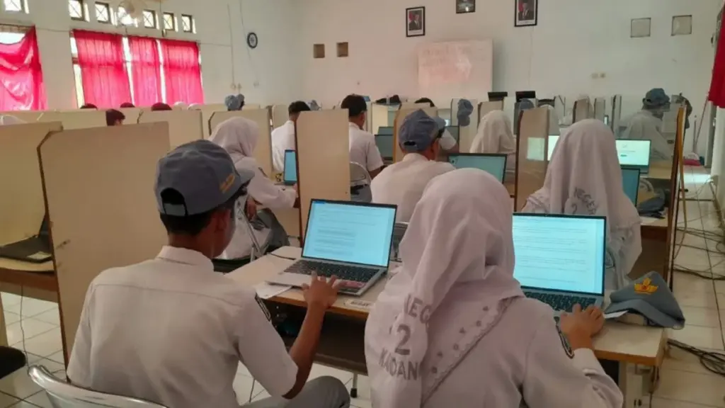  gladi tka ngapain aja