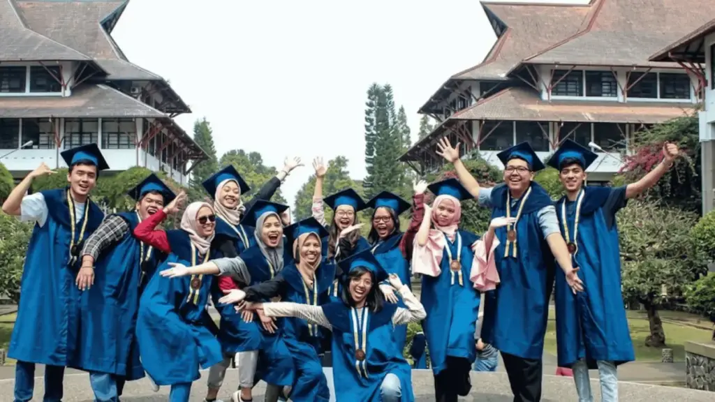 jurusan yg ada di itb