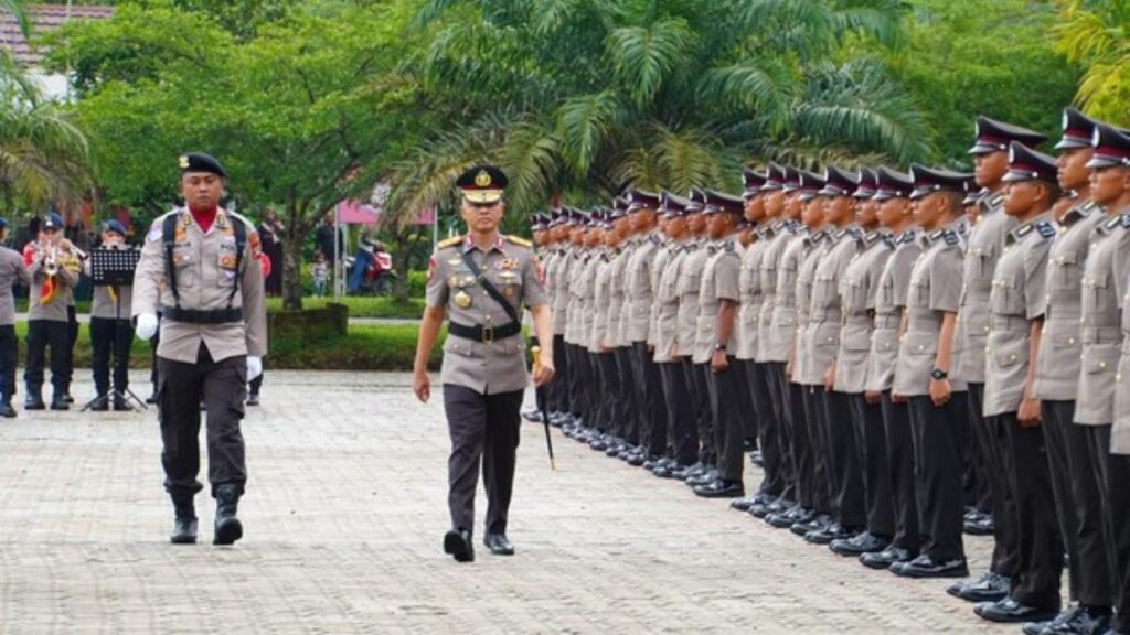 Pangkat Polisi Tertinggi