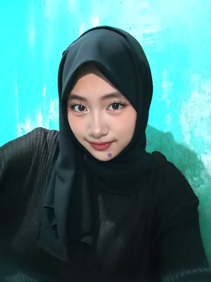 Zahra Fathimah