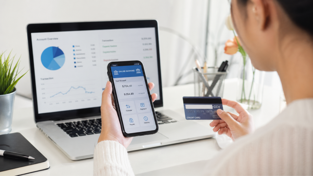 Peran Digitalisasi dalam Literasi Keuangan