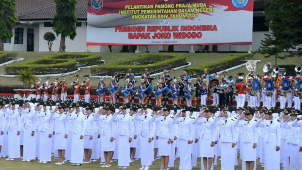 Sekolah Kedinasan di Indonesia