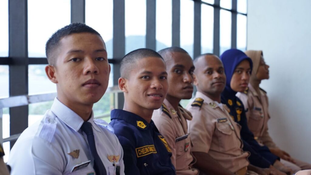 sekolah kedinasan kemenhub