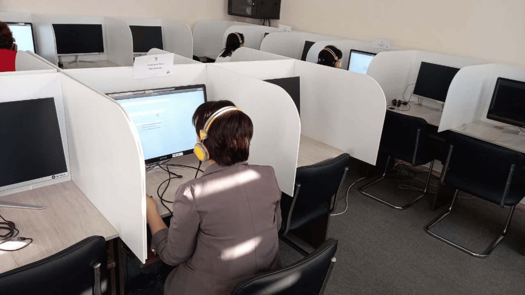 beda toefl itp dan ibt